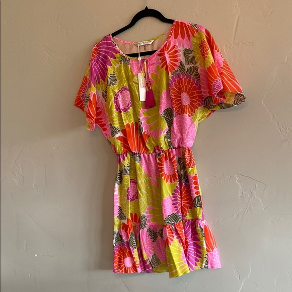 Trina Turk Dresses & Skirts - Trina Turk Floral Dress in Pink, Green, and Orange